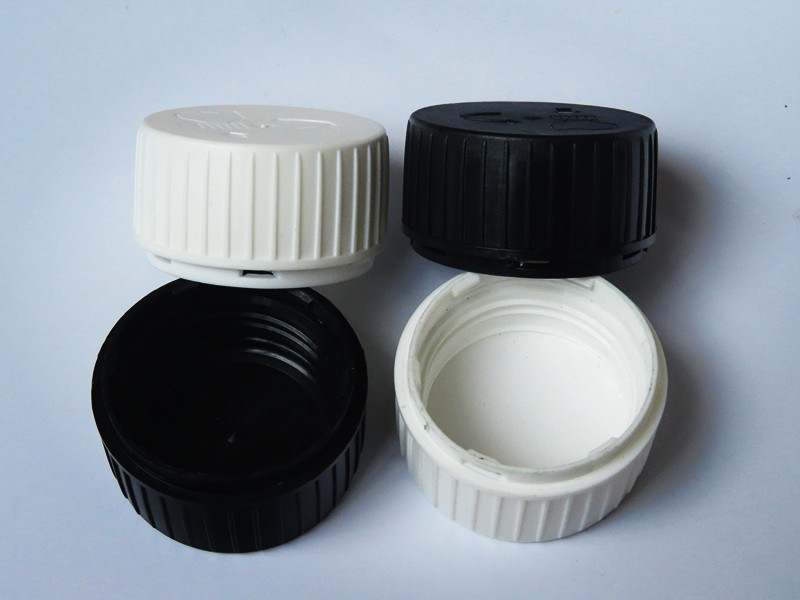 Пневматически приводящая круглая бутылка с винтовой крышкой Линейная крышка для крутых флаконов 320 кг