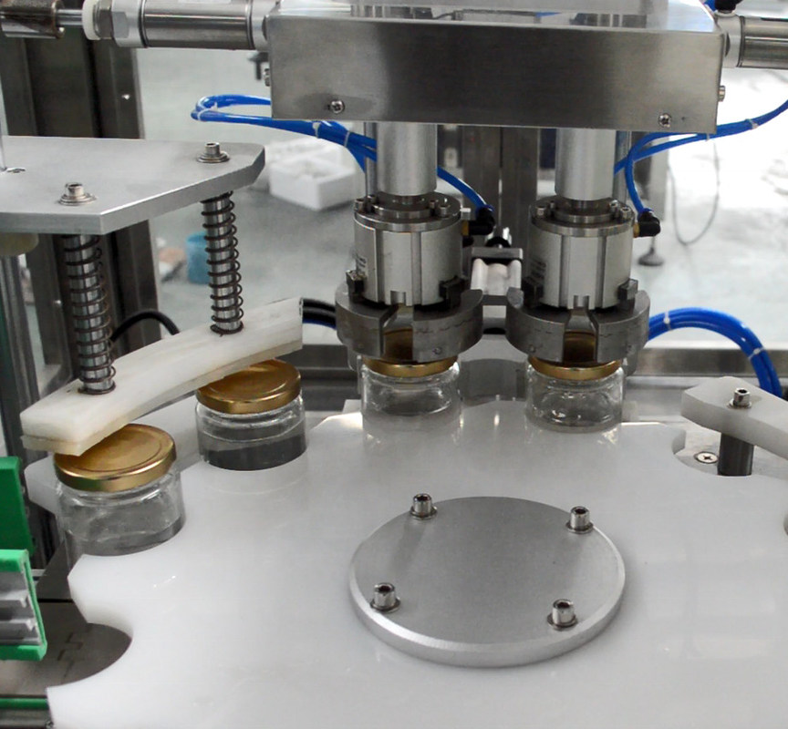 Поставка Продажа Комплексная автоматическая капсуляция для вина / спиртных напитков / спиртных напитков Guan Hong